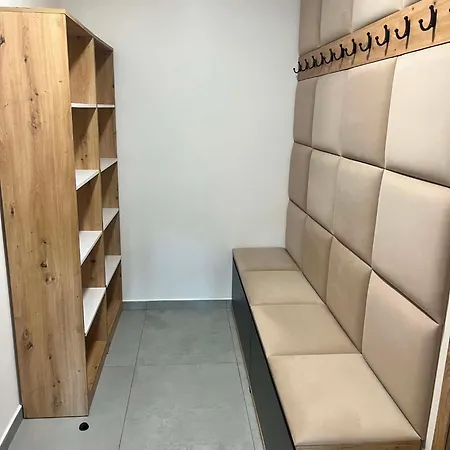 Laura Apartmán *